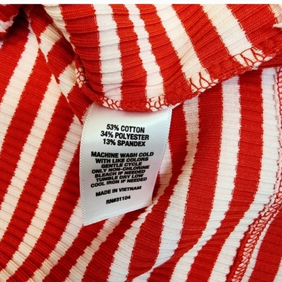 Crown & Ivy Pink and White Ruffled Sleeveless Tank Top - Picture 8 of 10